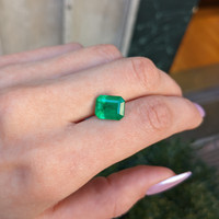 5.06 Ct. Emerald from Zambia Life Style