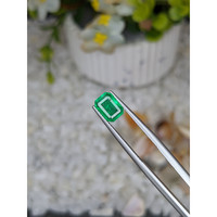 1.03 Ct. Emerald from Colombia Life Style