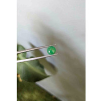 1.71 Ct. Cabochon Emerald from Zambia Life Style