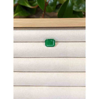 3.04 Ct. Emerald from Zambia Life Style