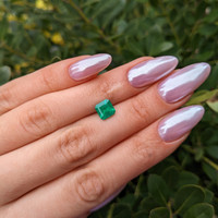 1.55 Ct. Emerald from Colombia Life Style