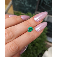 1.05 Ct. Emerald from Colombia Life Style
