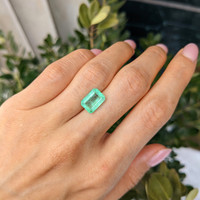 3.39 Ct. Emerald from Colombia Life Style
