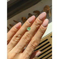 0.75 Ct. Emerald from Colombia Life Style