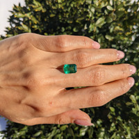 2.41 Ct. Emerald from Zambia Life Style