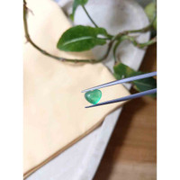 2.75 Ct. Cabochon Emerald from Russia Life Style