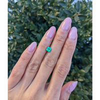 0.70 Ct. Emerald from Afghanistan Life Style