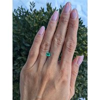 0.46 Ct. Emerald from Afghanistan Life Style