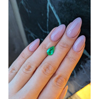 1.75 Ct. Emerald from Colombia Life Style