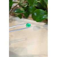 2.69 Ct. Emerald from Afghanistan Life Style