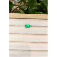 1.99 Ct. Emerald from Afghanistan Life Style