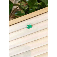 3.07 Ct. Emerald from Afghanistan Life Style