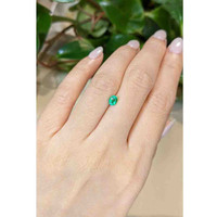 0.48 Ct. Emerald from Afghanistan Life Style
