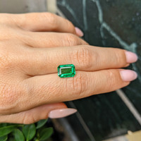 2.42 Ct. Emerald from Zambia Life Style