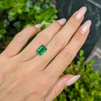 2.42 Ct. Emerald from Zambia Life Style