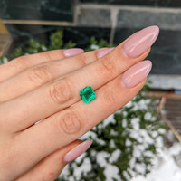 2.89 Ct. Emerald from Zambia Life Style