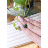 3.43 Ct. Cabochon Emerald from Zambia Life Style