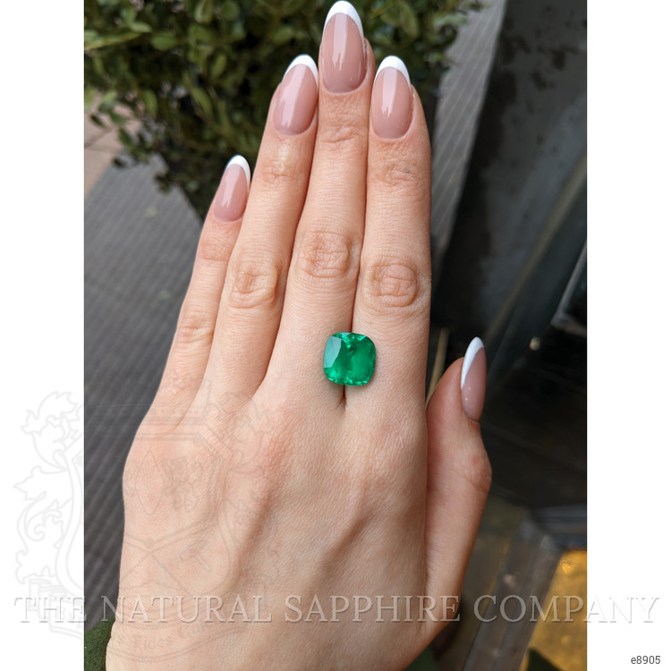 7.91 Ct. Emerald from Colombia