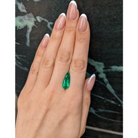 4.12 Ct. Emerald from Colombia - Muzo Life Style