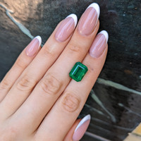 6.87 Ct. Emerald from Colombia Life Style