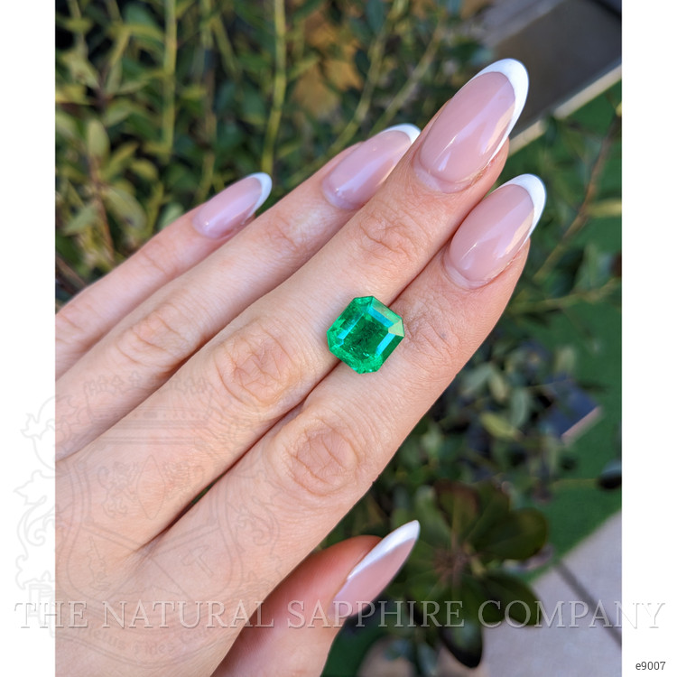 5.15 Ct. Emerald from Colombia - Muzo