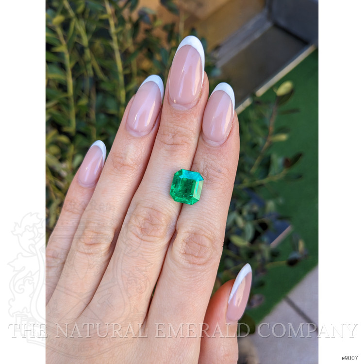 5.15 Ct. Emerald from Colombia - Muzo