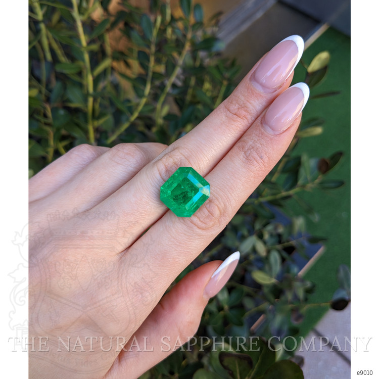 13.21 Ct. Emerald from Colombia