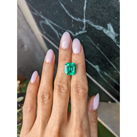 6.07 Ct. Emerald from Colombia - Muzo Life Style