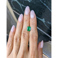 1.83 Ct. Emerald from Zambia Life Style