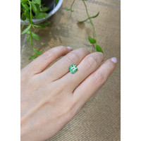 1.65 Ct. Emerald from Russia Life Style