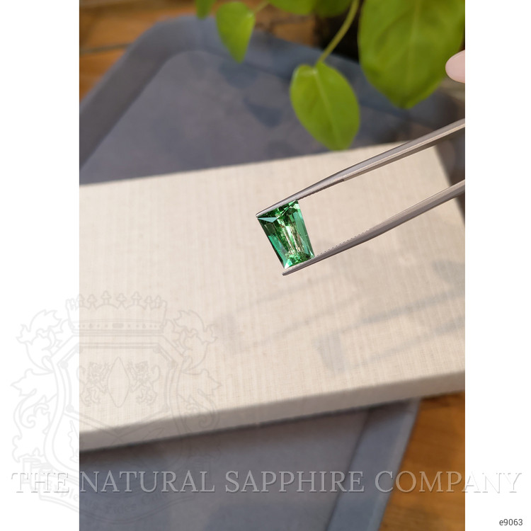 4.60 Ct. Emerald from Russia