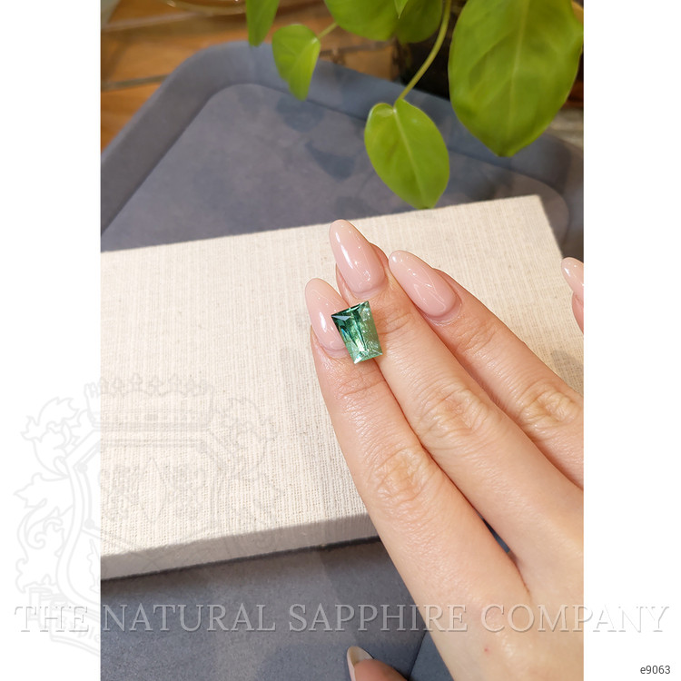4.60 Ct. Emerald from Russia