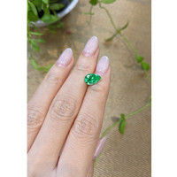 1.99 Ct. Emerald from Russia Life Style