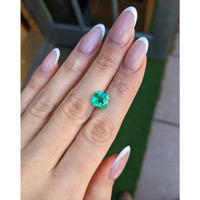 3.76 Ct. Emerald from Colombia Life Style