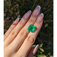 11.62 Ct. Emerald from Colombia Life Style