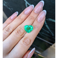 8.54 Ct. Emerald from Colombia Life Style