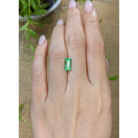 1.65 Ct. Emerald from Russia Life Style