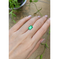1.83 Ct. Emerald from Russia Life Style