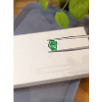 2.45 Ct. Emerald from Russia Life Style