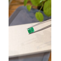 2.85 Ct. Emerald from Russia Life Style