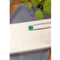 1.24 Ct. Emerald from Russia Life Style