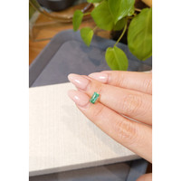 1.00 Ct. Emerald from Russia Life Style