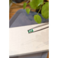 1.00 Ct. Emerald from Russia Life Style