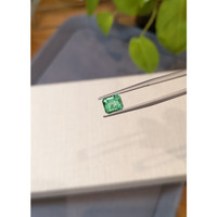 1.52 Ct. Emerald from Russia Life Style