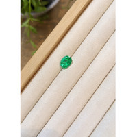 2.87 Ct. Emerald from Russia Life Style