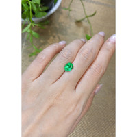 1.87 Ct. Emerald from Russia Life Style