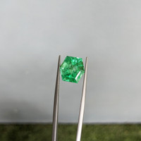 7.61 Ct. Emerald from Russia Life Style