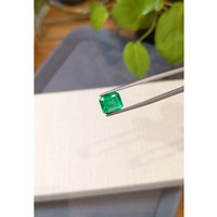 4.17 Ct. Emerald from Russia Life Style