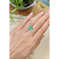 2.88 Ct. Emerald from Zambia Life Style