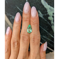 2.57 Ct. Emerald from Colombia Life Style